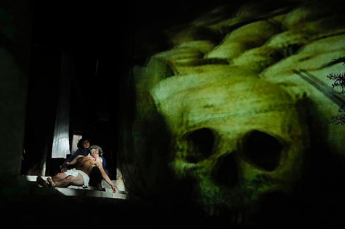 Danza de la Muerte y procesión de Verges